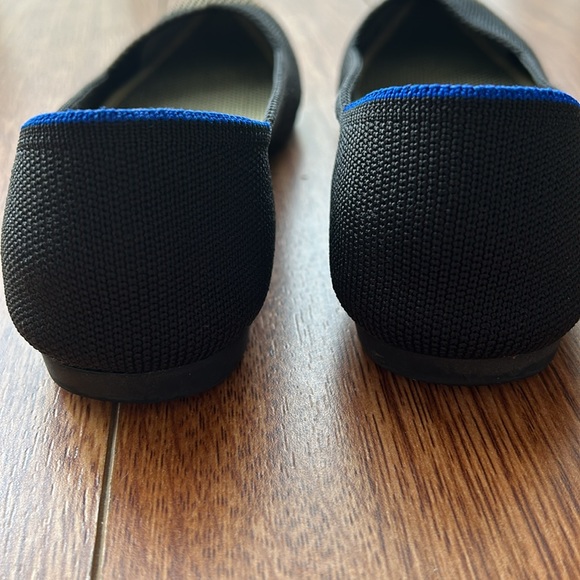 Rothy’s The Point Licorice Black Gold Limited Edition 6.5 EUC. Rare & Retired. - Picture 4 of 6